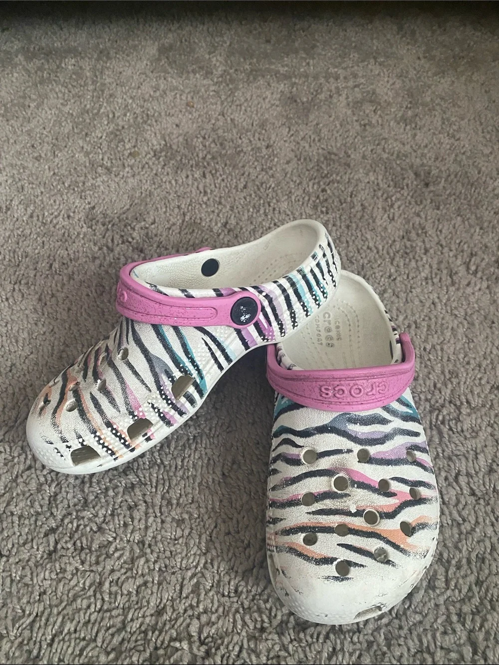 Classic CROCS Kids White Clog with Pink Strap and Multicolor Zebra Stripes